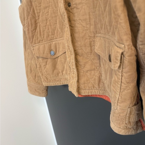 Eddie Bauer L quilted corduroy barn coat in EUC - Picture 6 of 16